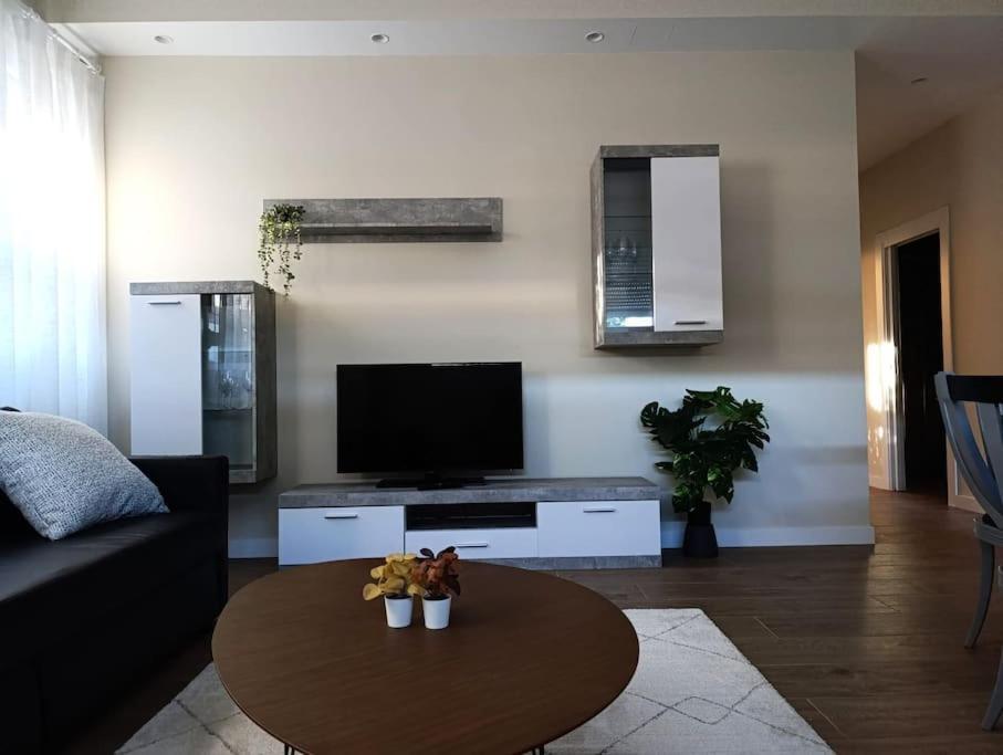 Amplio Y Tranquilo Apartamento Casa سلامنكا المظهر الخارجي الصورة